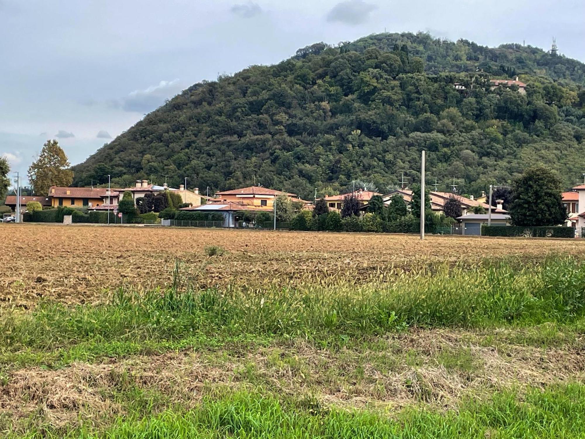 Casa Montorfano Erbusco Apartment ภายนอก รูปภาพ